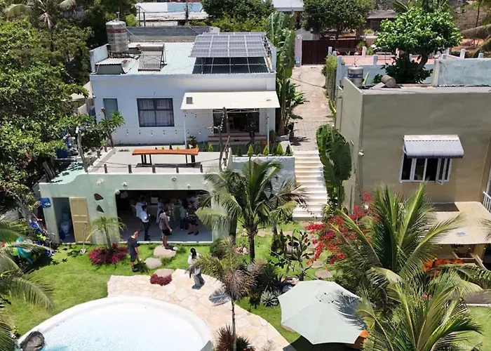 Chon's Dock & House Lease - Outdoor Pool & Chill Vibes Phan Thiết